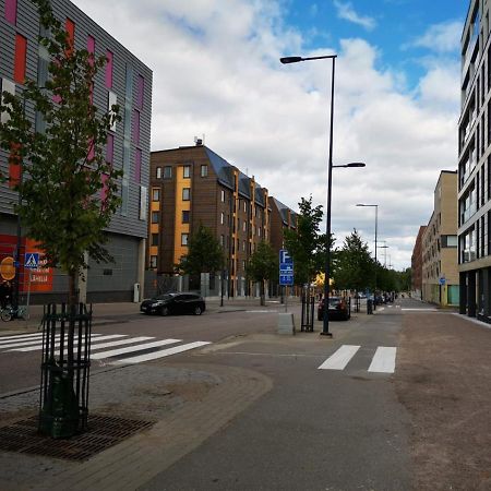 Ruby Studio 5Min To Vantaa Airport And 20Min To Helsinki Center公寓 外观 照片